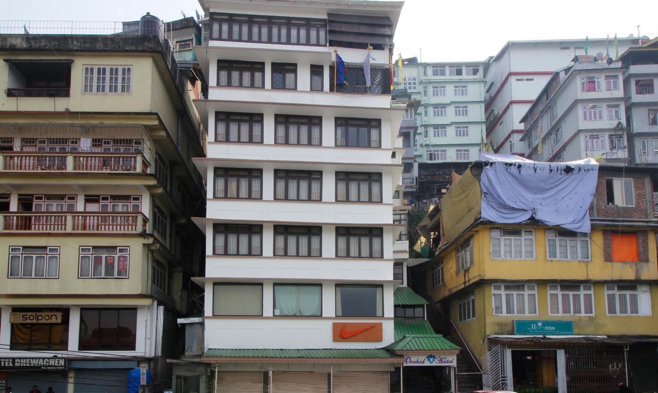 Treebo Trend Orchid Mg Marg Hotel Gangtok Exterior photo